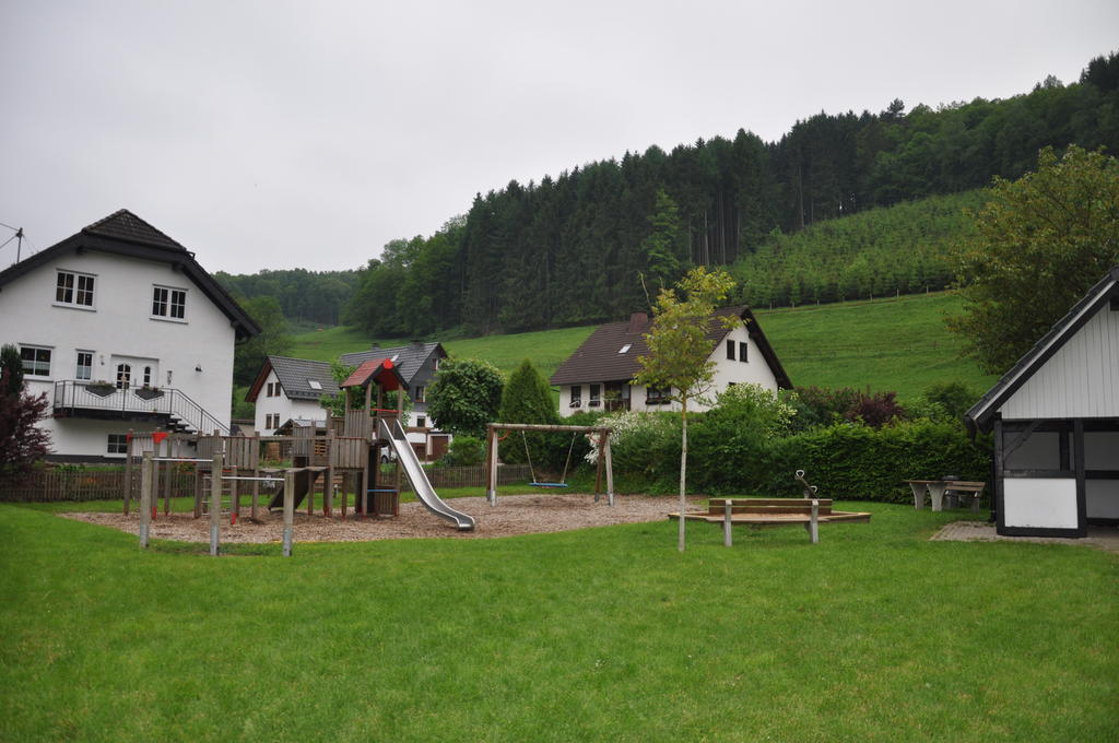 Hotel Tiefenhagen Sauerland Lennestadt Exterior photo